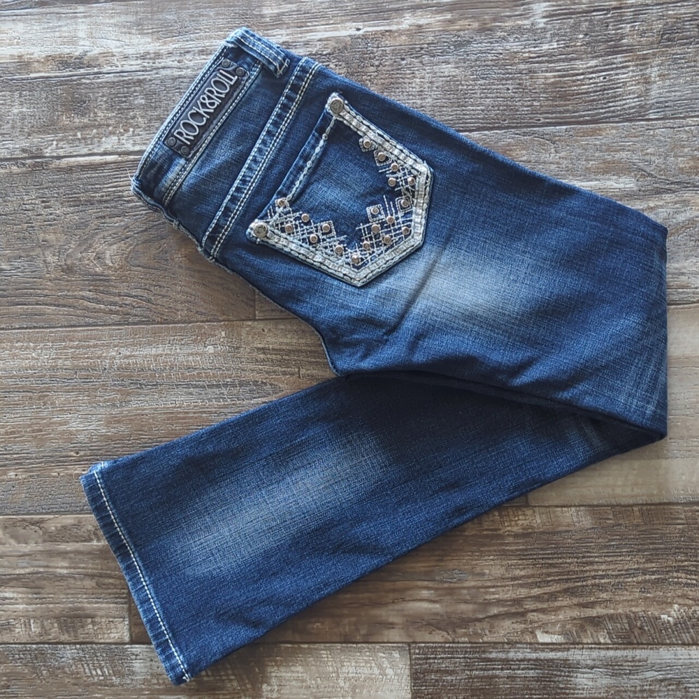 ROCK & ROLL Cowgirl "Rival Low Rise" Bootcut blingy rodeo jeans sz 24x32L euc